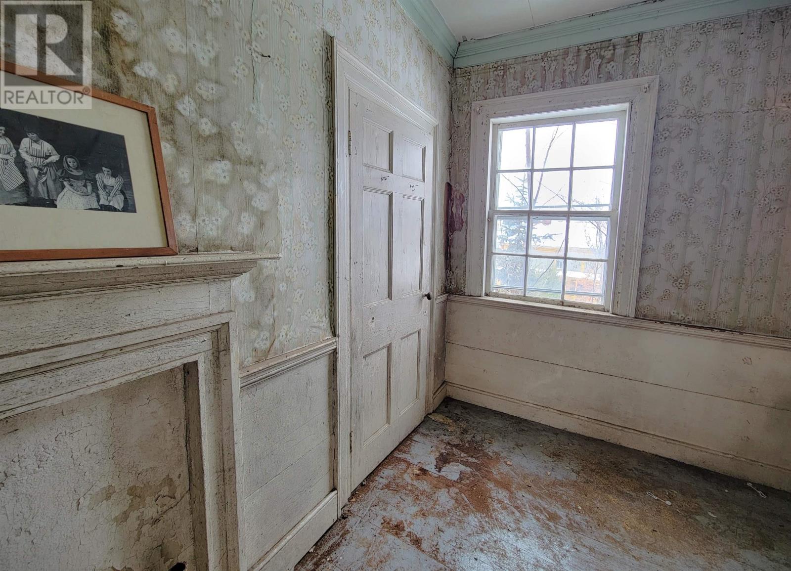 Property 21 of 49 of 155 Pelham Street