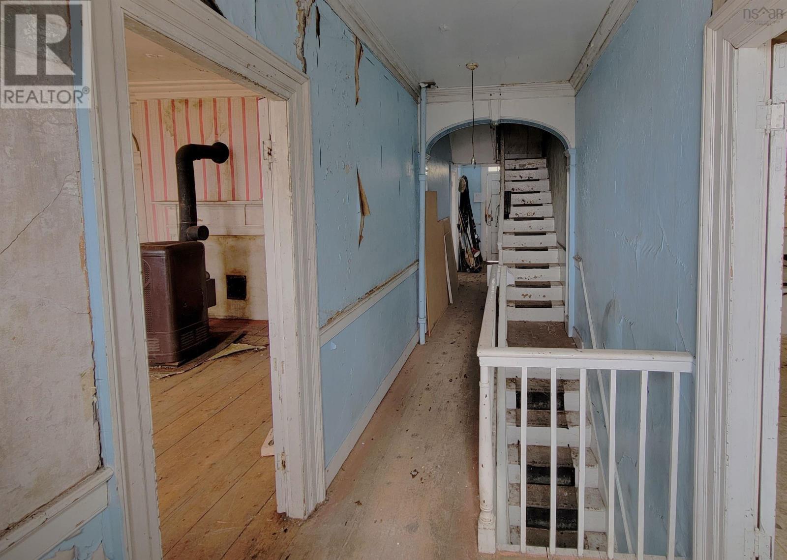 Property 27 of 49 of 155 Pelham Street