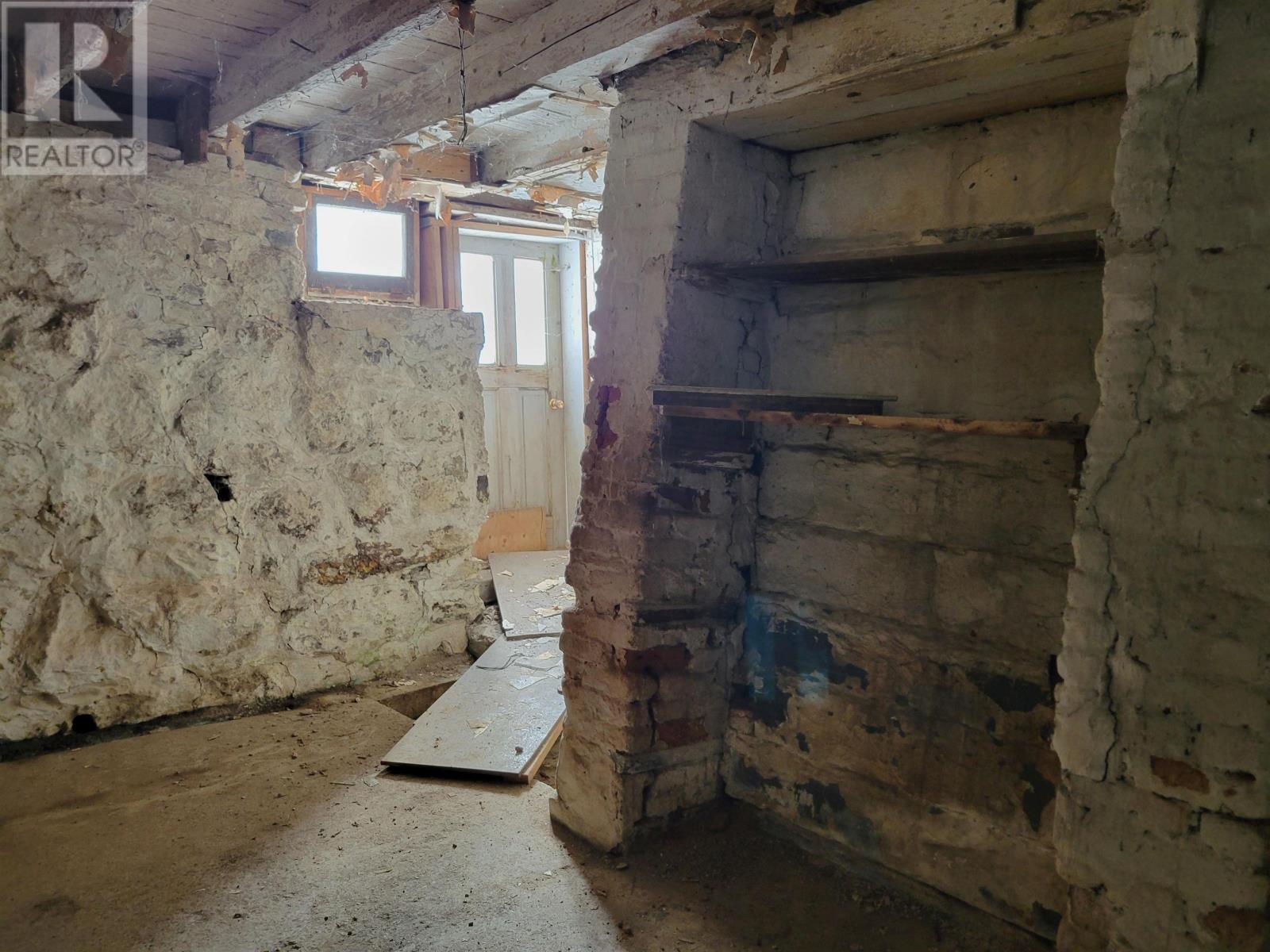 Property 43 of 49 of 155 Pelham Street