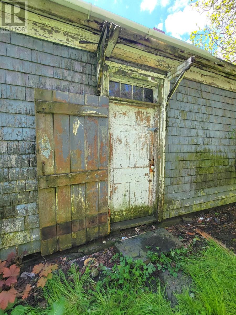 155 Pelham Street - 7