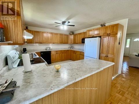 50 WOODS ROAD - 12