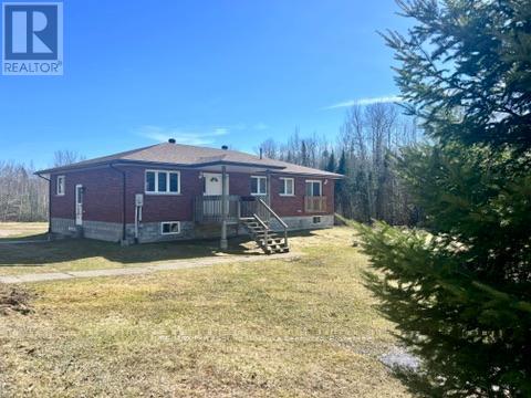 50 WOODS ROAD - 34