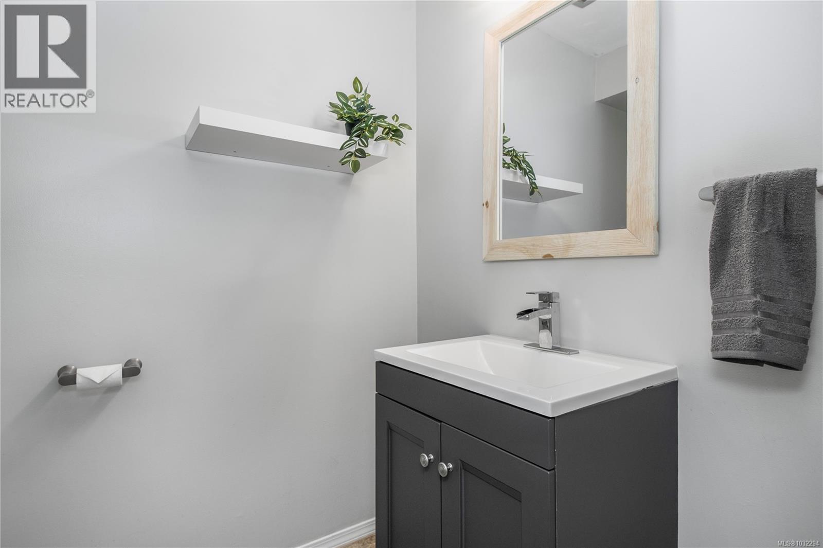 #13 400 Robron Rd - 11