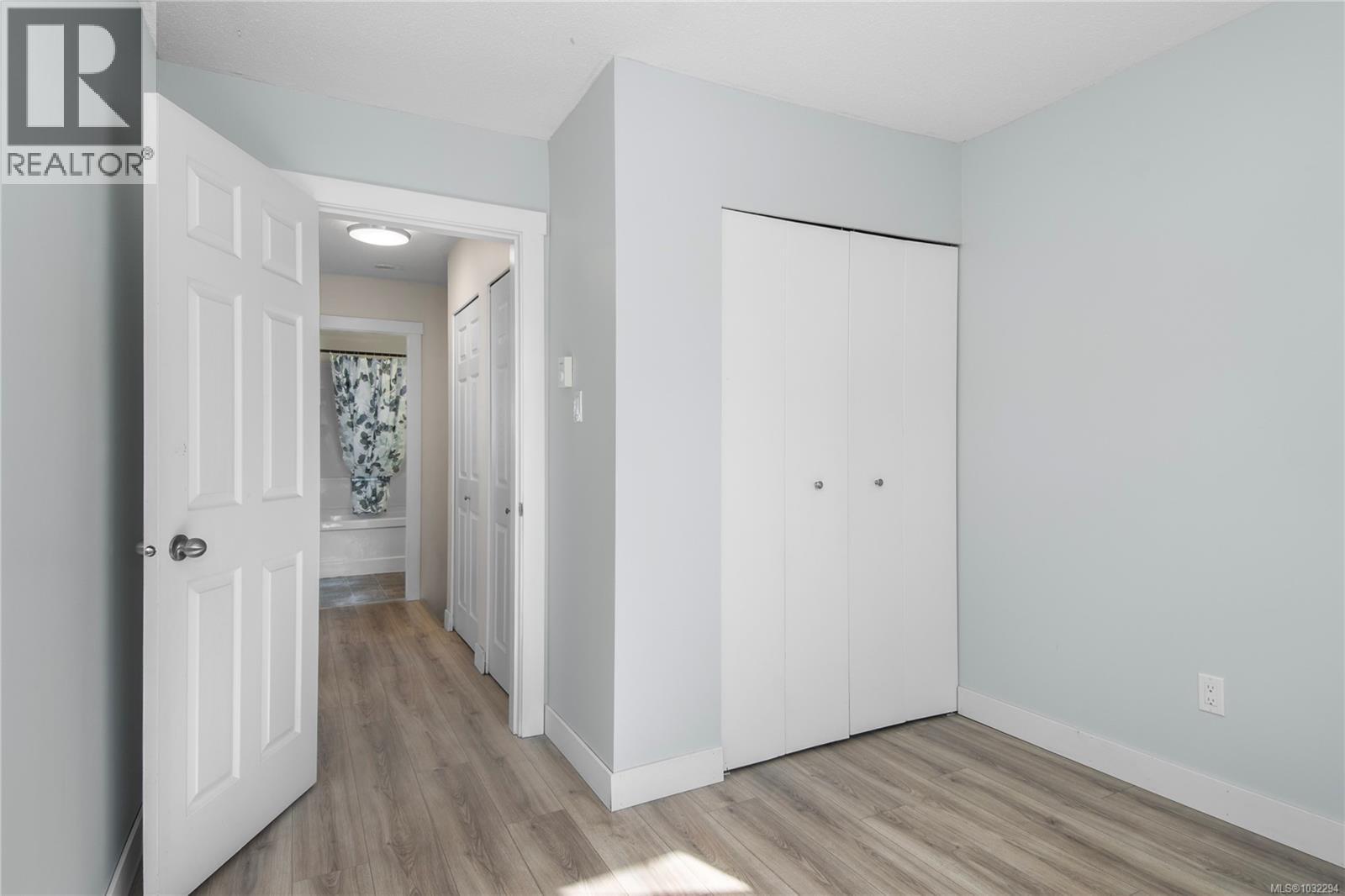 #13 400 Robron Rd - 21