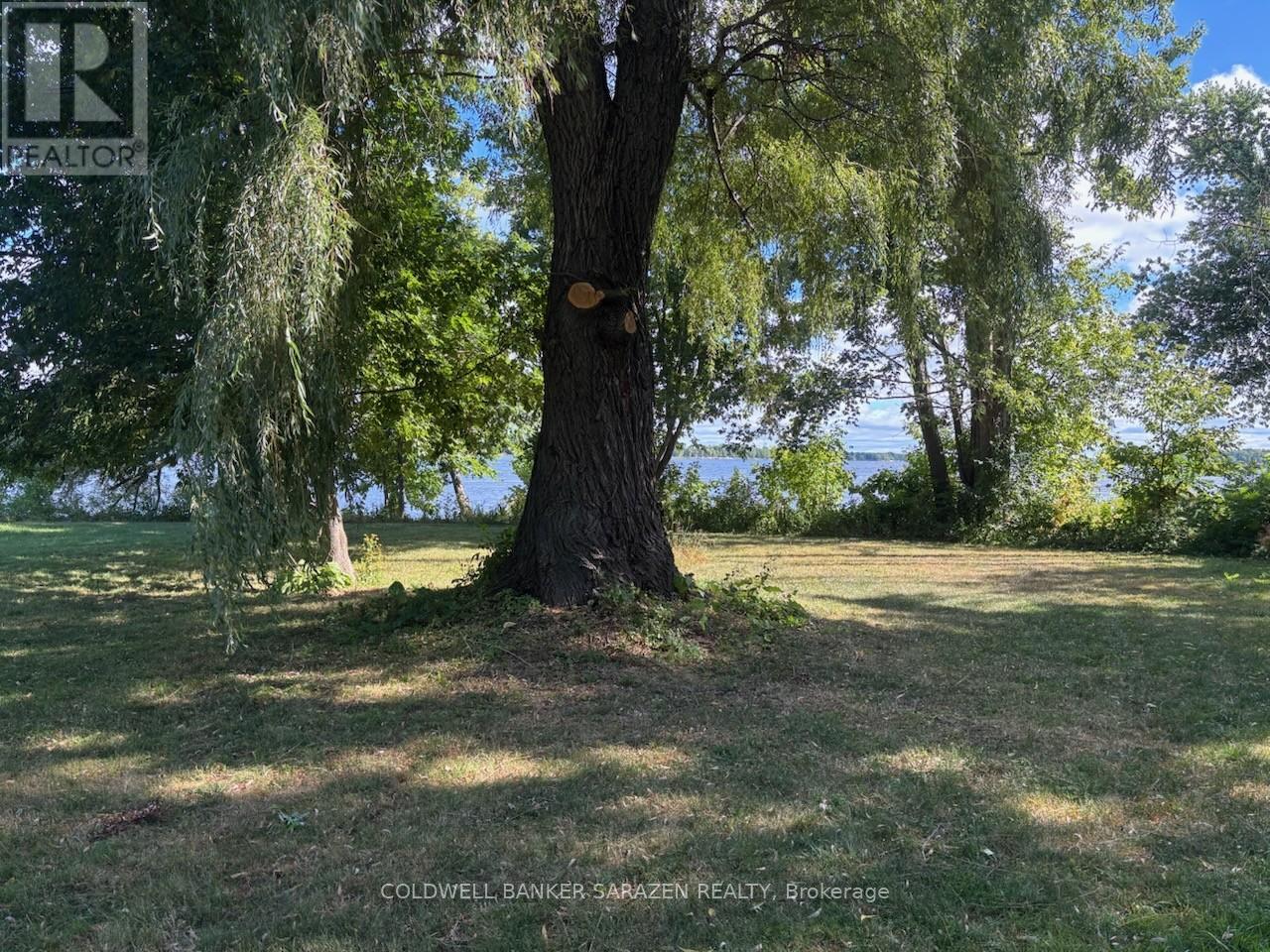2605 TRANS CANADA HIGHWAY — photo 8