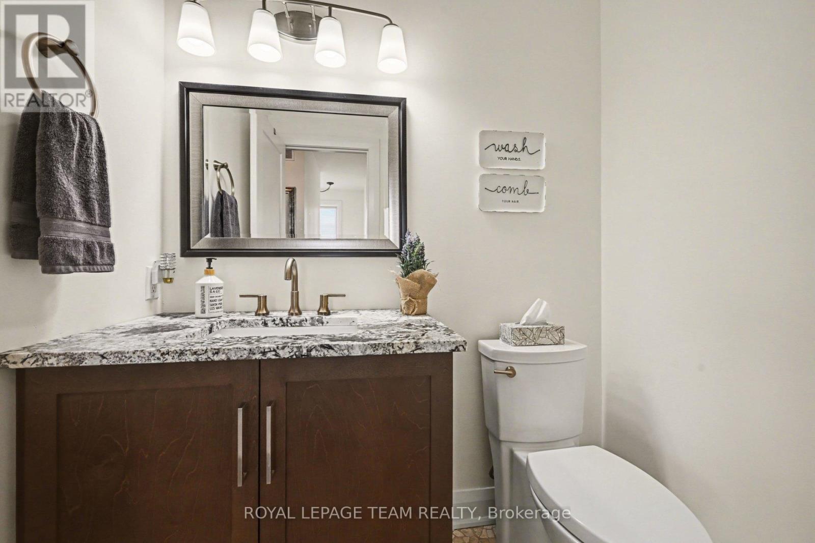 121 GRASSHOPPER LANE — photo 18