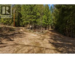 8257 Rogers Road, Vernon, BC V1B3M7 Photo 37
