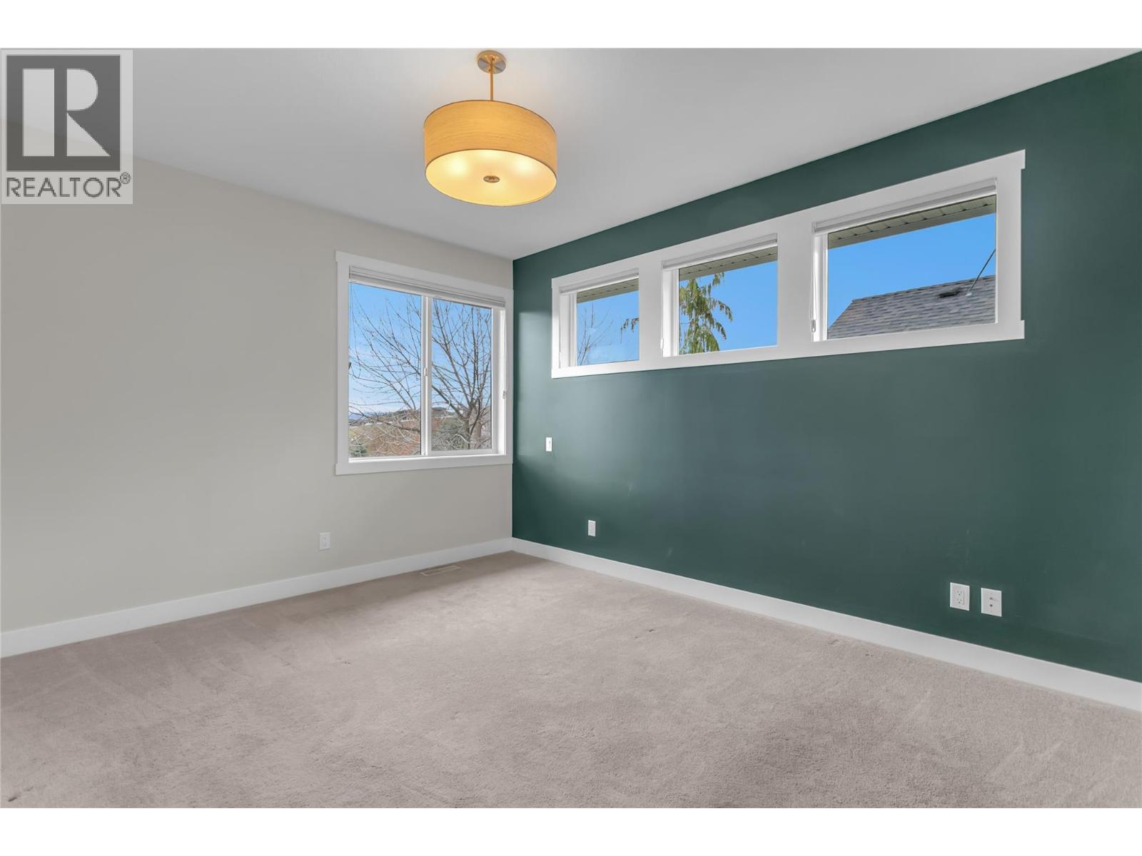  1362 Rocky Point Drive, Kelowna