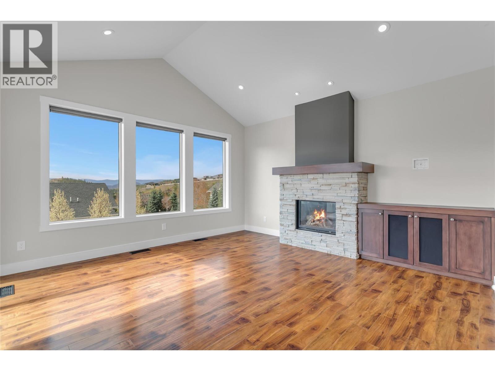  1362 Rocky Point Drive, Kelowna