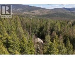 8257 Rogers Road, Vernon, BC V1B3M7 Photo 45