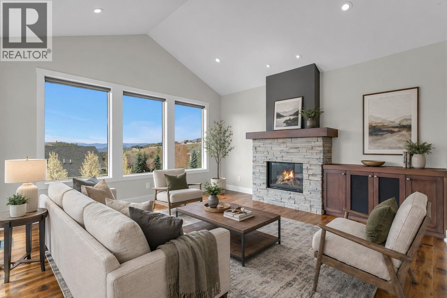  1362 Rocky Point Drive, Kelowna