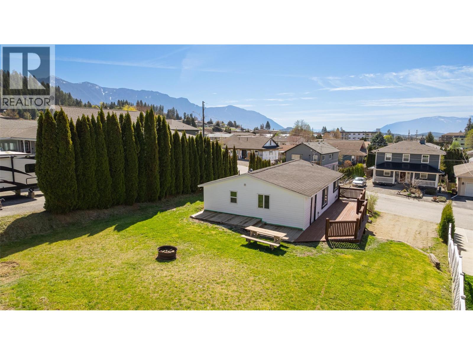 1610 Murdoch Street - 6