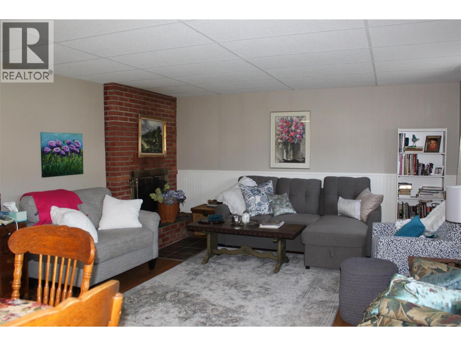 119 2nd Avenue NW - 26