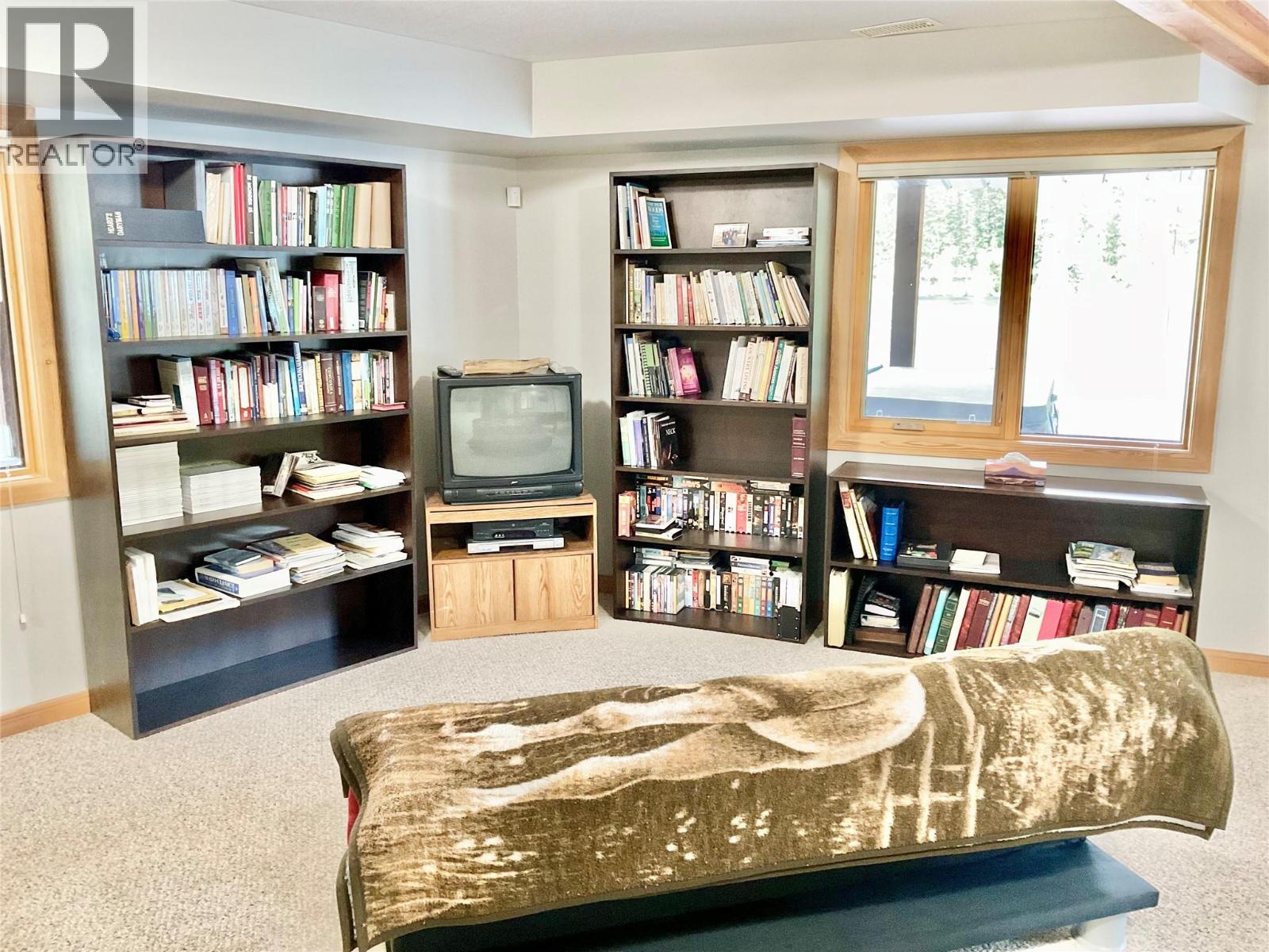 2872 Jewel Lake Road - 54