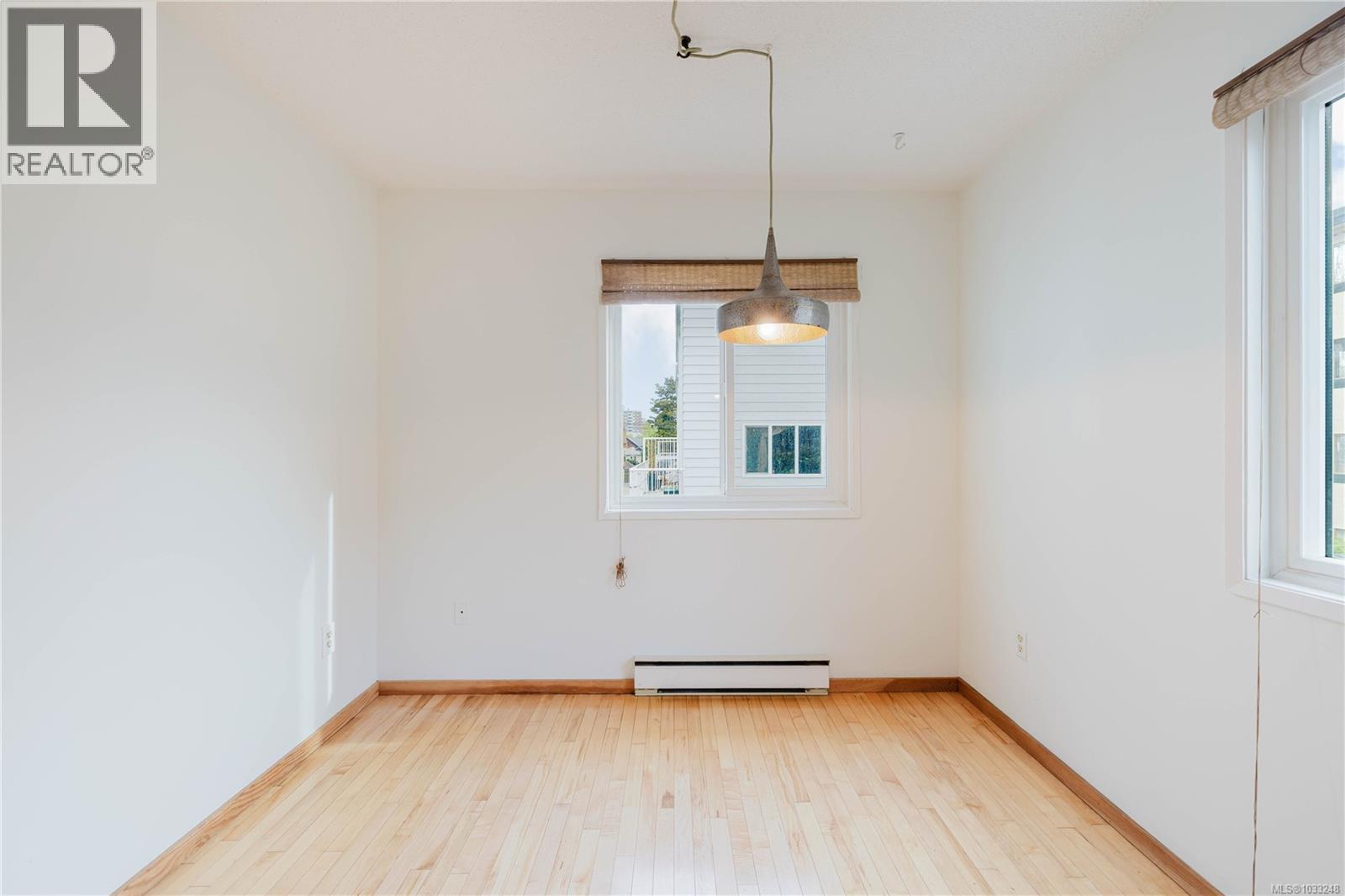 #302 229 Ontario St - 13