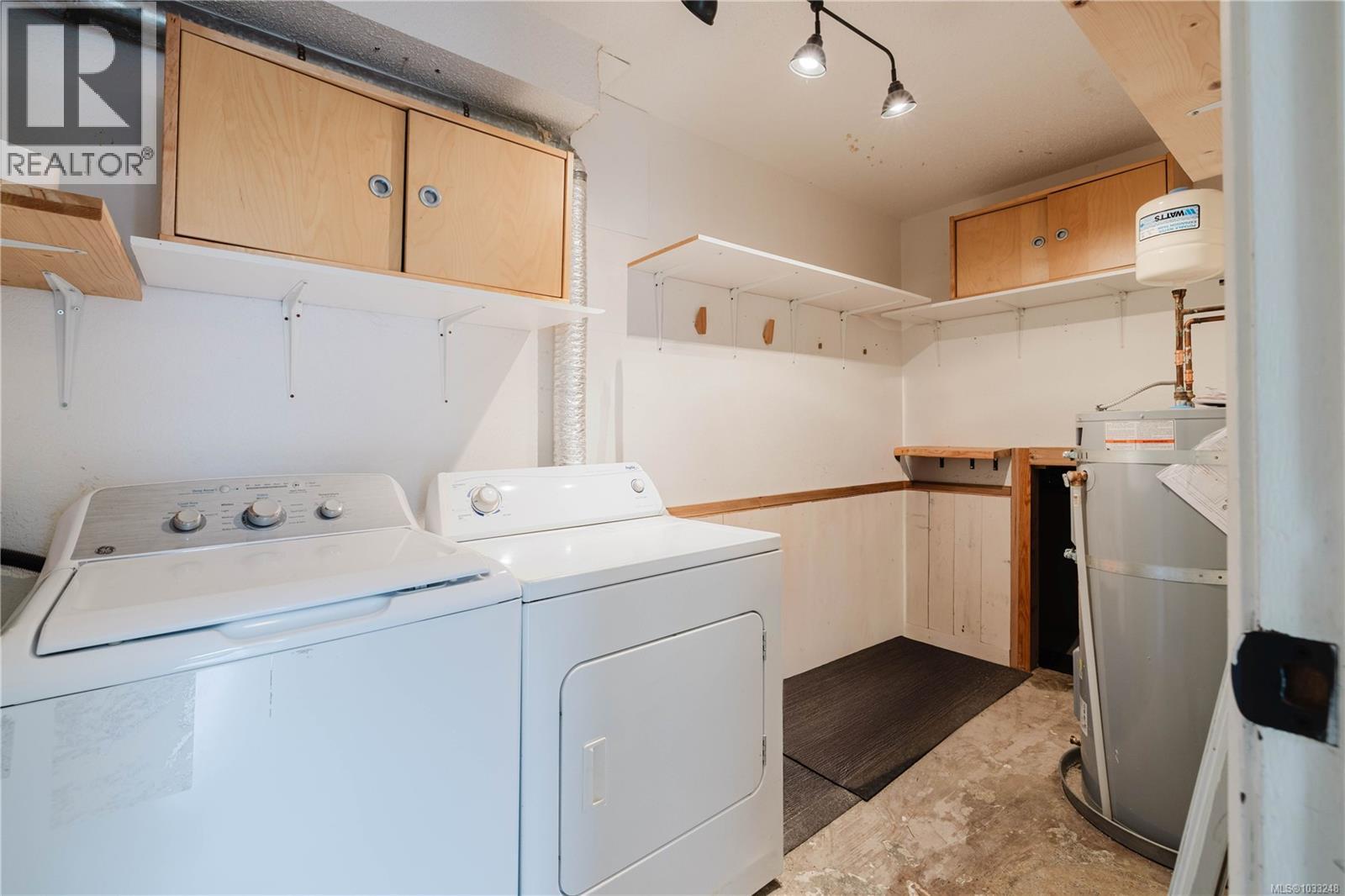 #302 229 Ontario St - 25