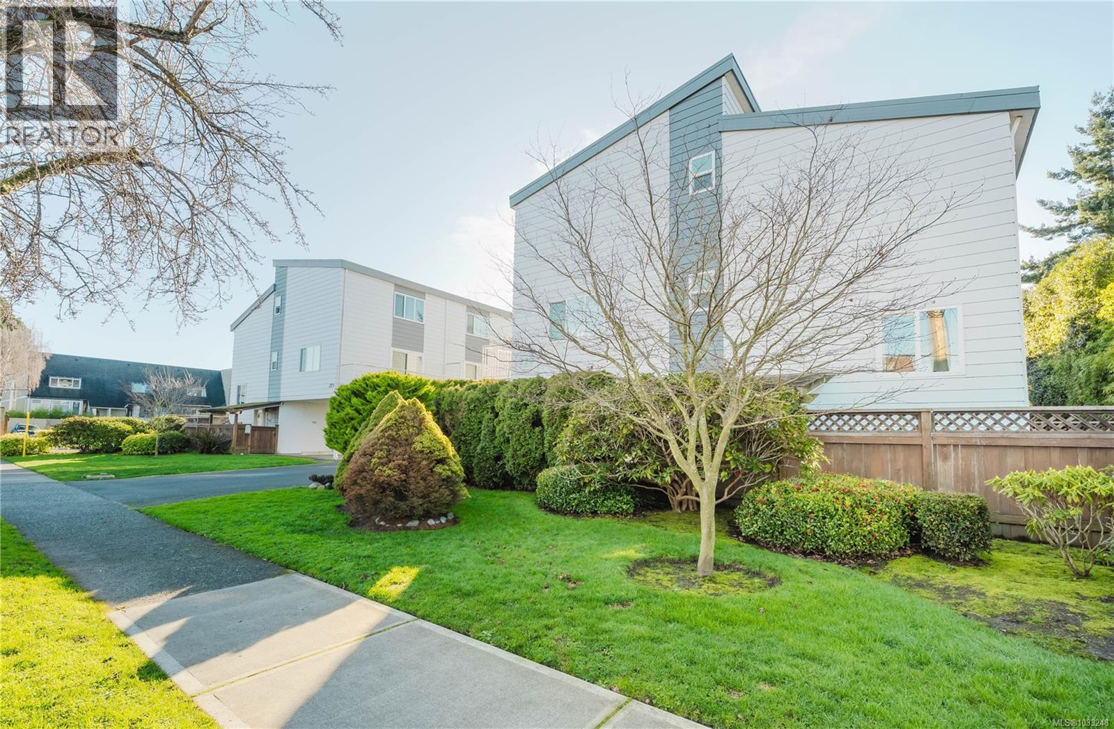 #302 229 Ontario St - 27