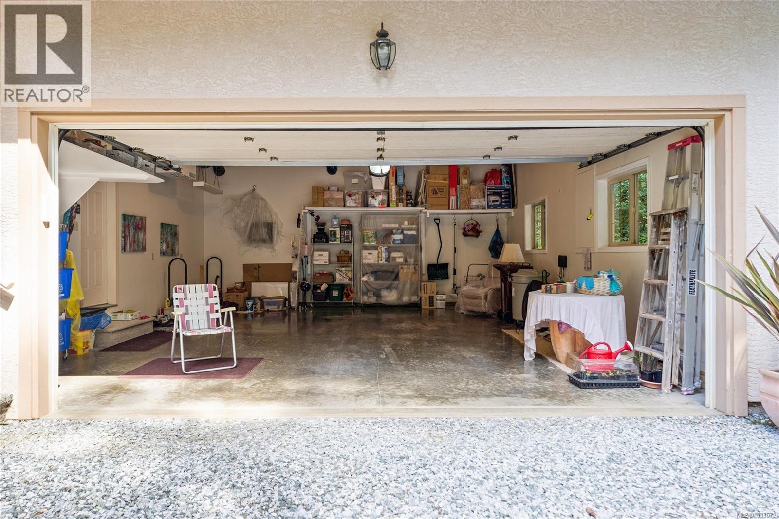  11340 Hedgerow Drive, North Saanich