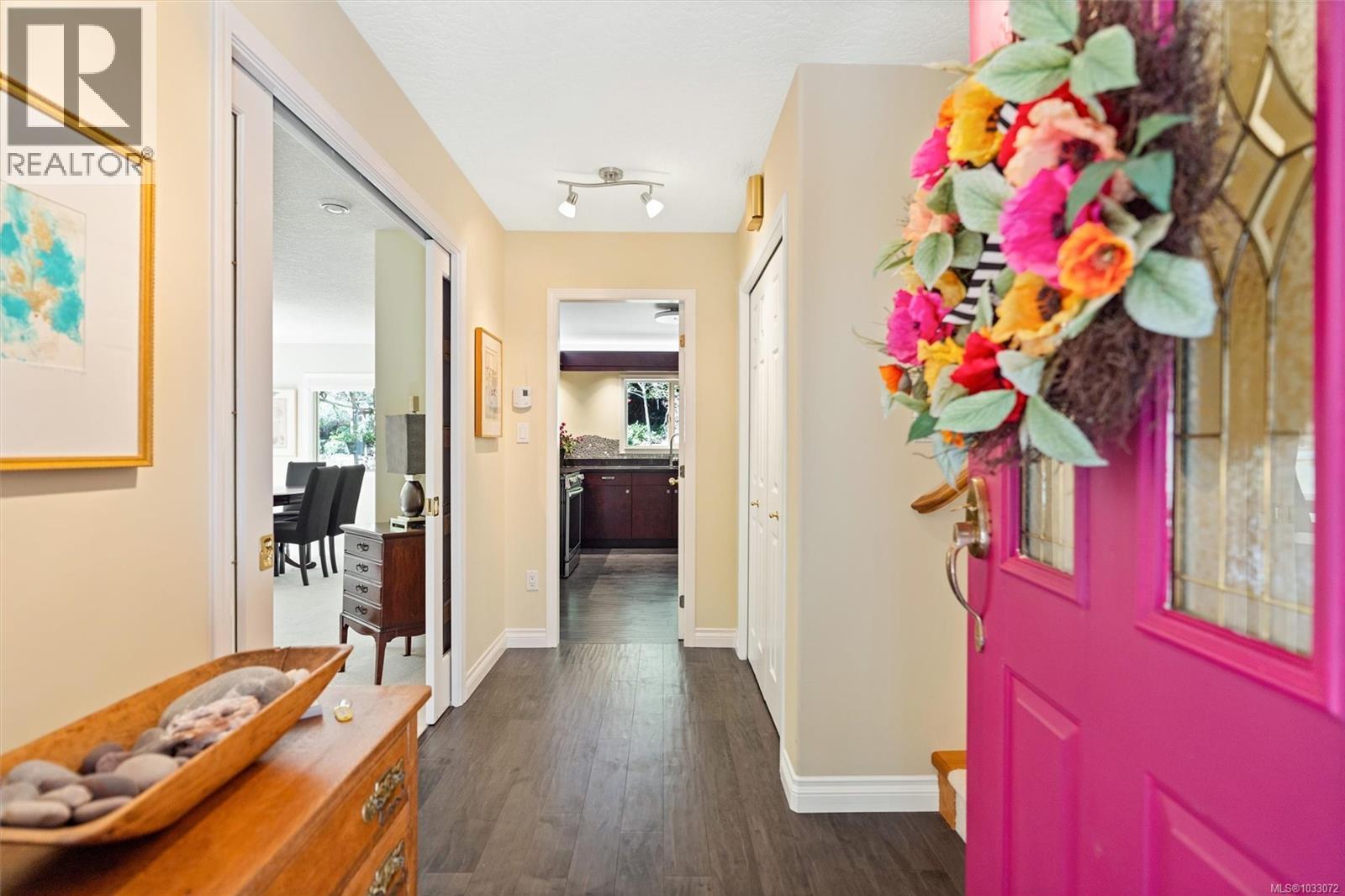  11340 Hedgerow Drive, North Saanich