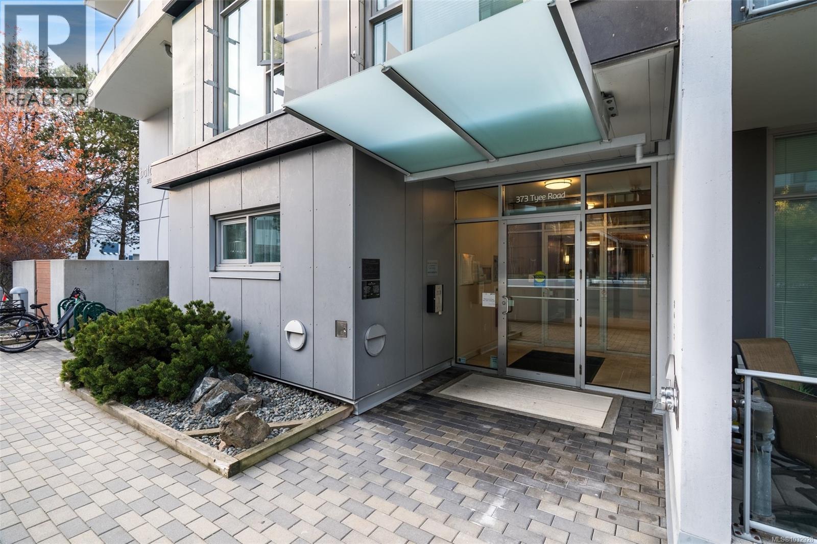 #308 373 Tyee Rd - 3