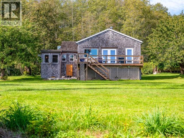 12683 HIGHWAY 101 - 13