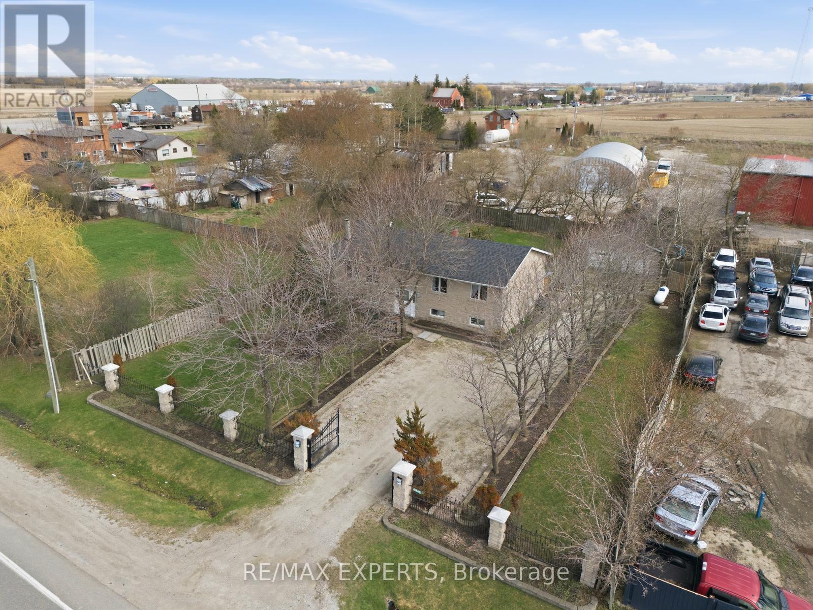 5945 KING STREET - 2