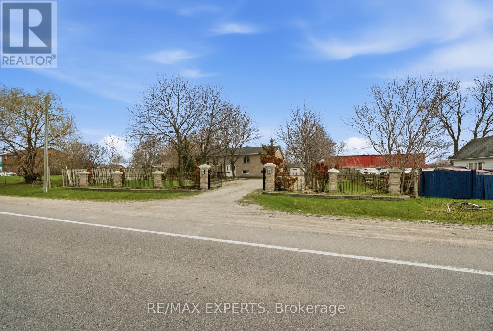 5945 KING STREET - 5