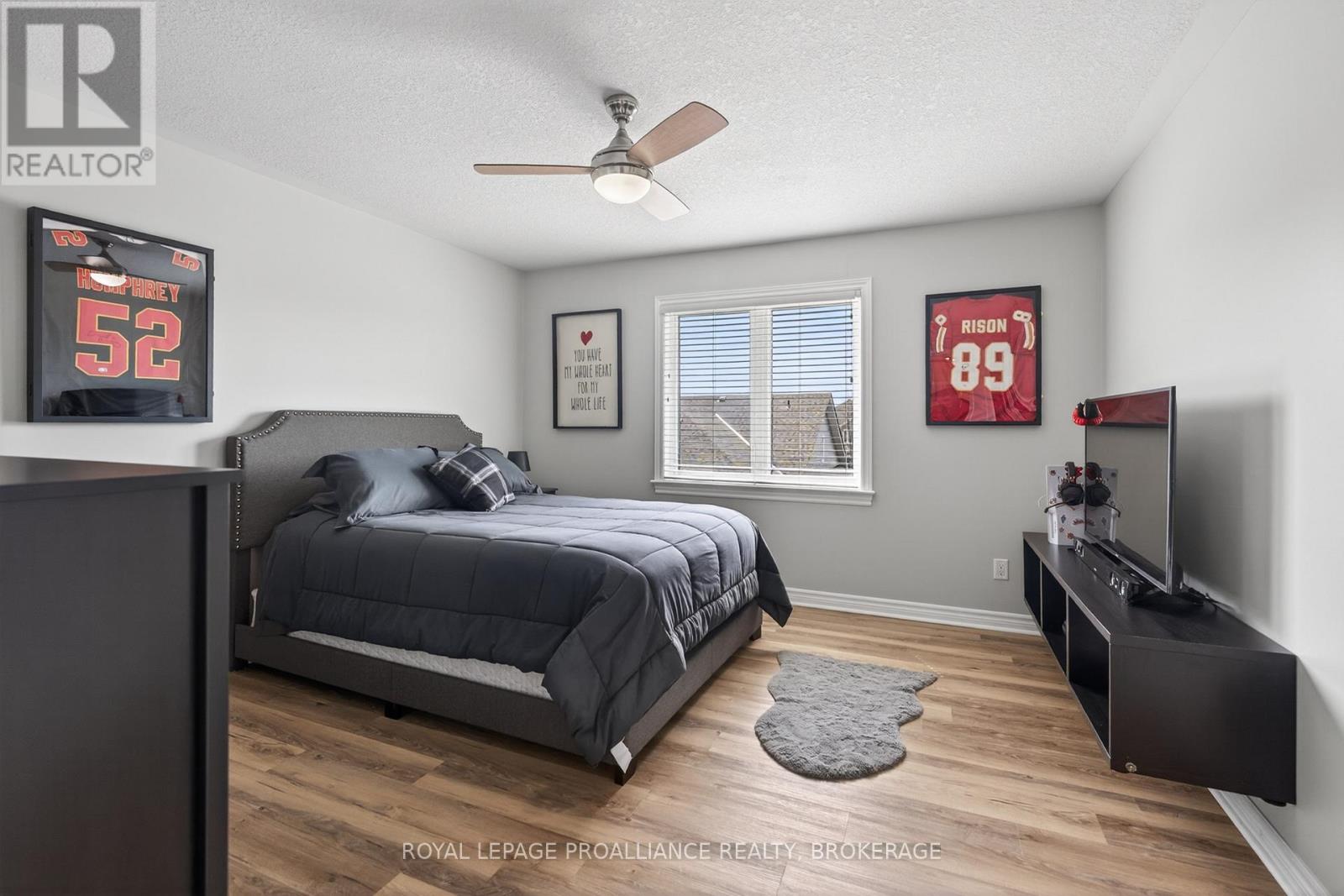 1153 ESCALA CRESCENT - 25