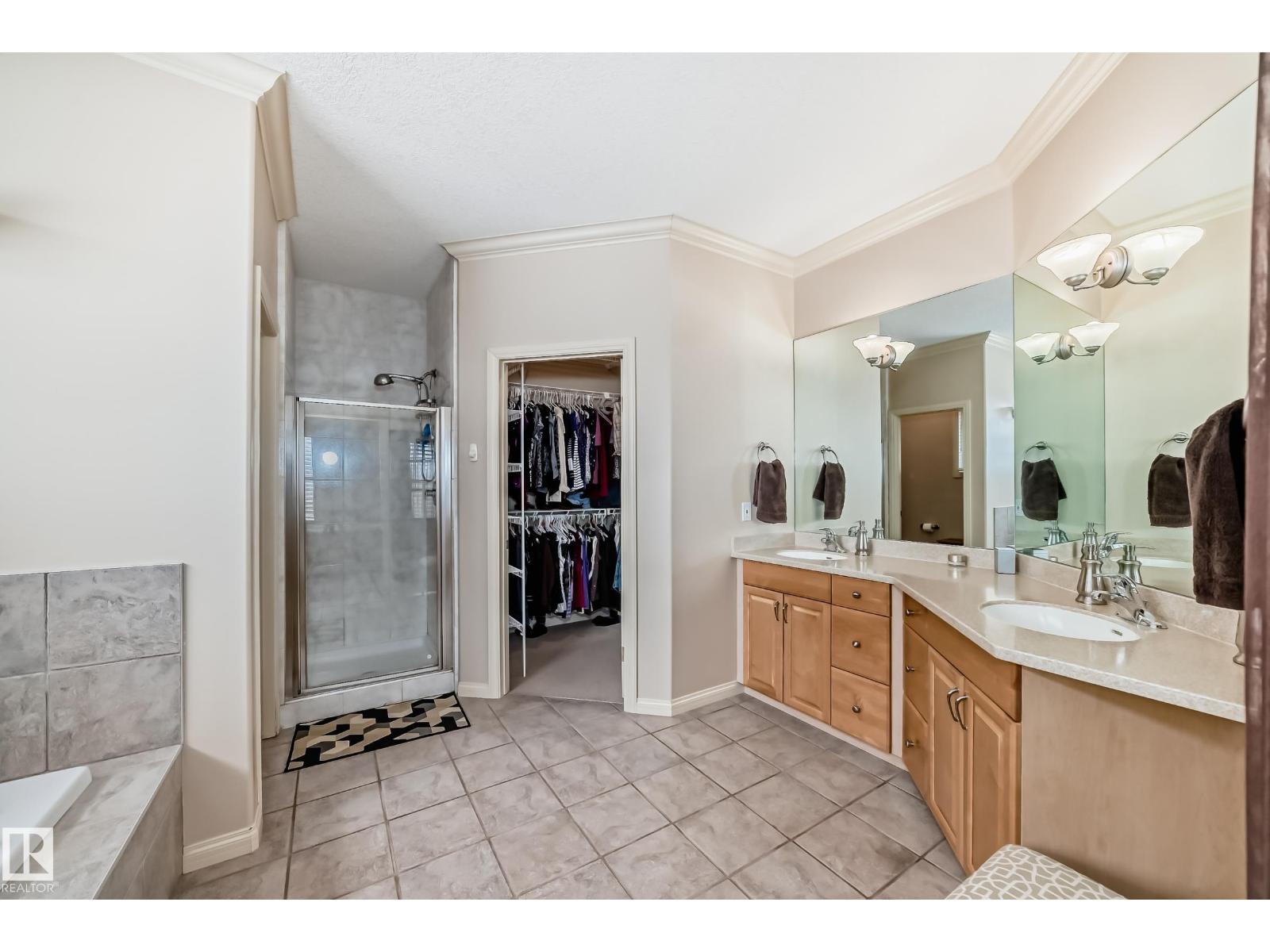 241 DARLINGTON CR NW - 38