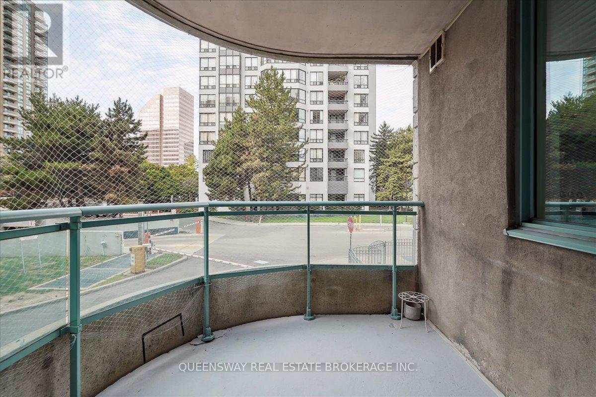 200 - 28 PEMBERTON AVENUE, Toronto (Newtonbrook East), Ontario, M2M4L1 — Photo 13