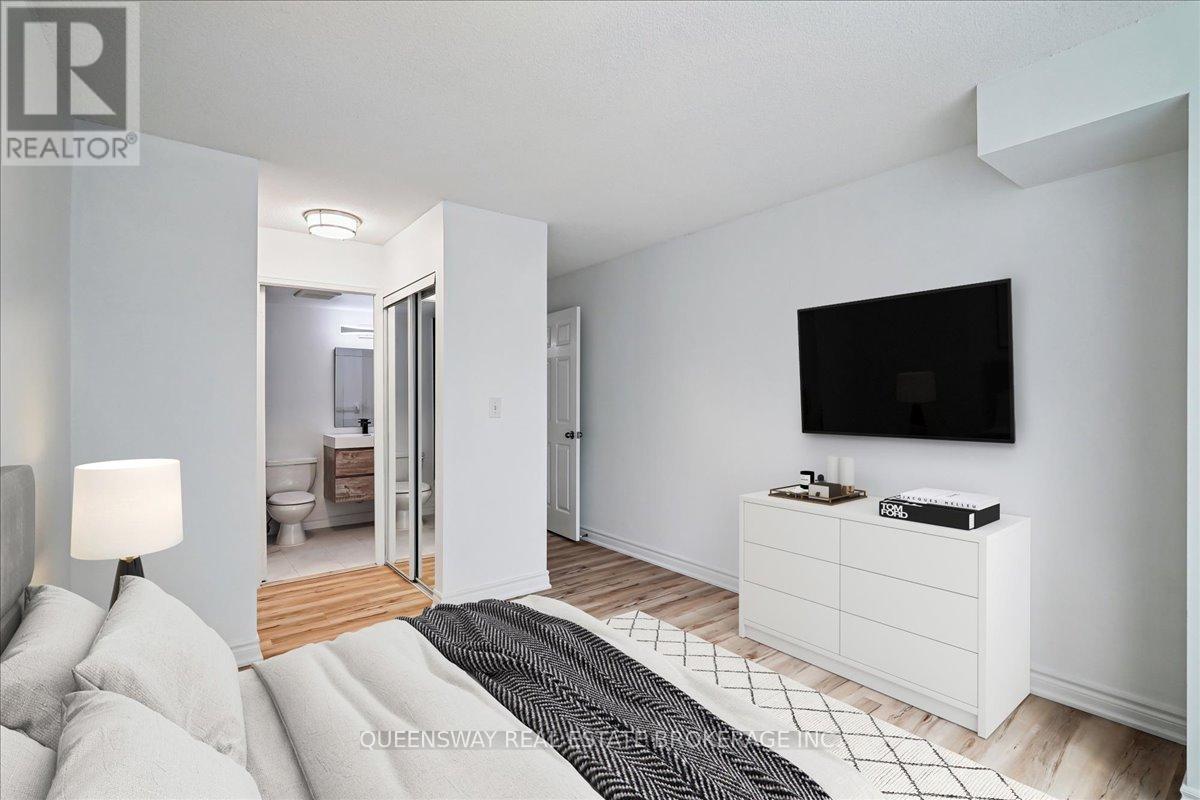 200 - 28 PEMBERTON AVENUE, Toronto (Newtonbrook East), Ontario, M2M4L1 — Photo 7