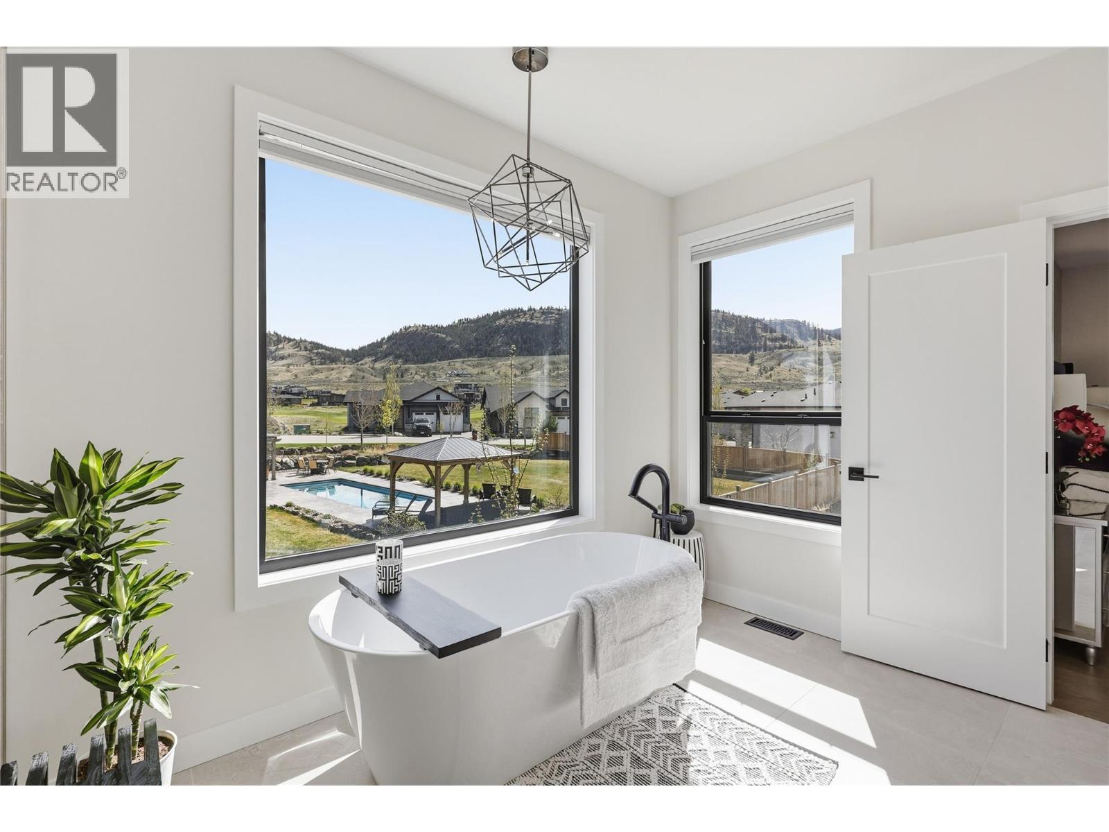 268 Rue Cheval Noir - 35