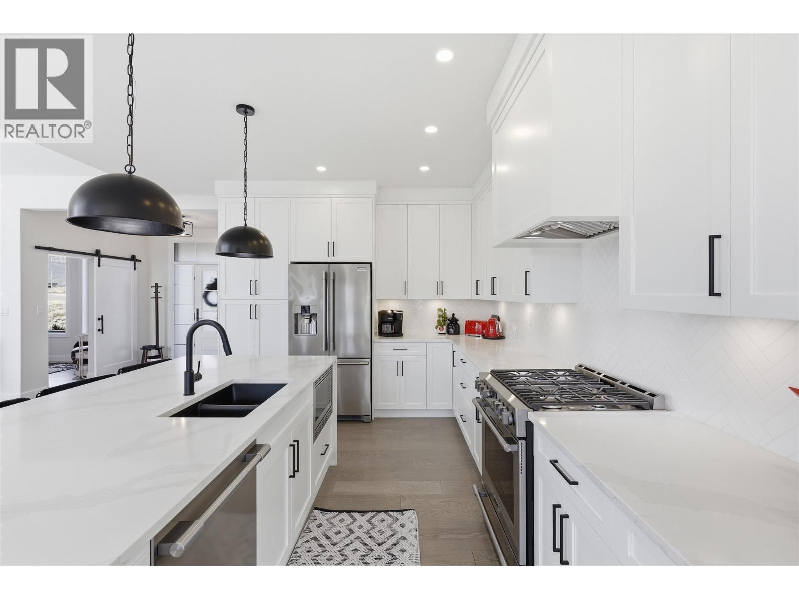 268 Rue Cheval Noir - 15