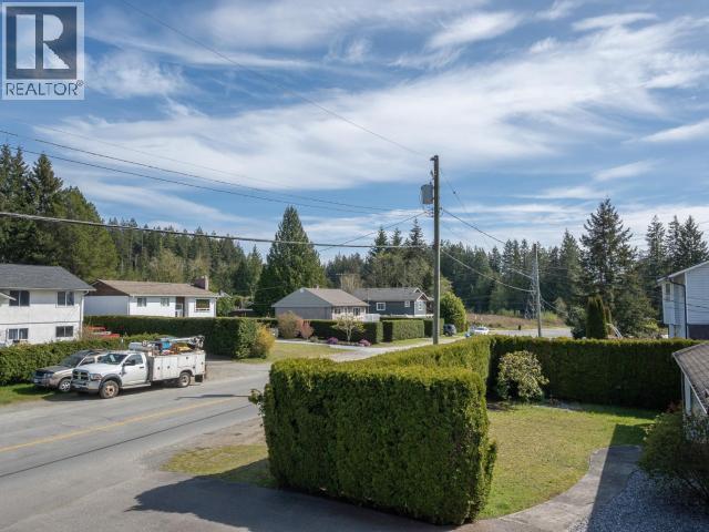 4859 BOWNESS AVE - 32