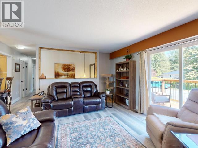 4859 BOWNESS AVE - 29