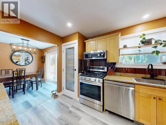 4859 BOWNESS AVE - 20