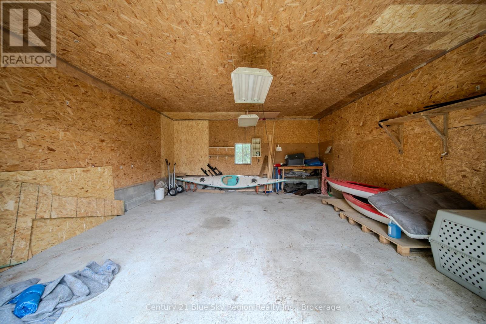 525 MAPLE ROAD — photo 50