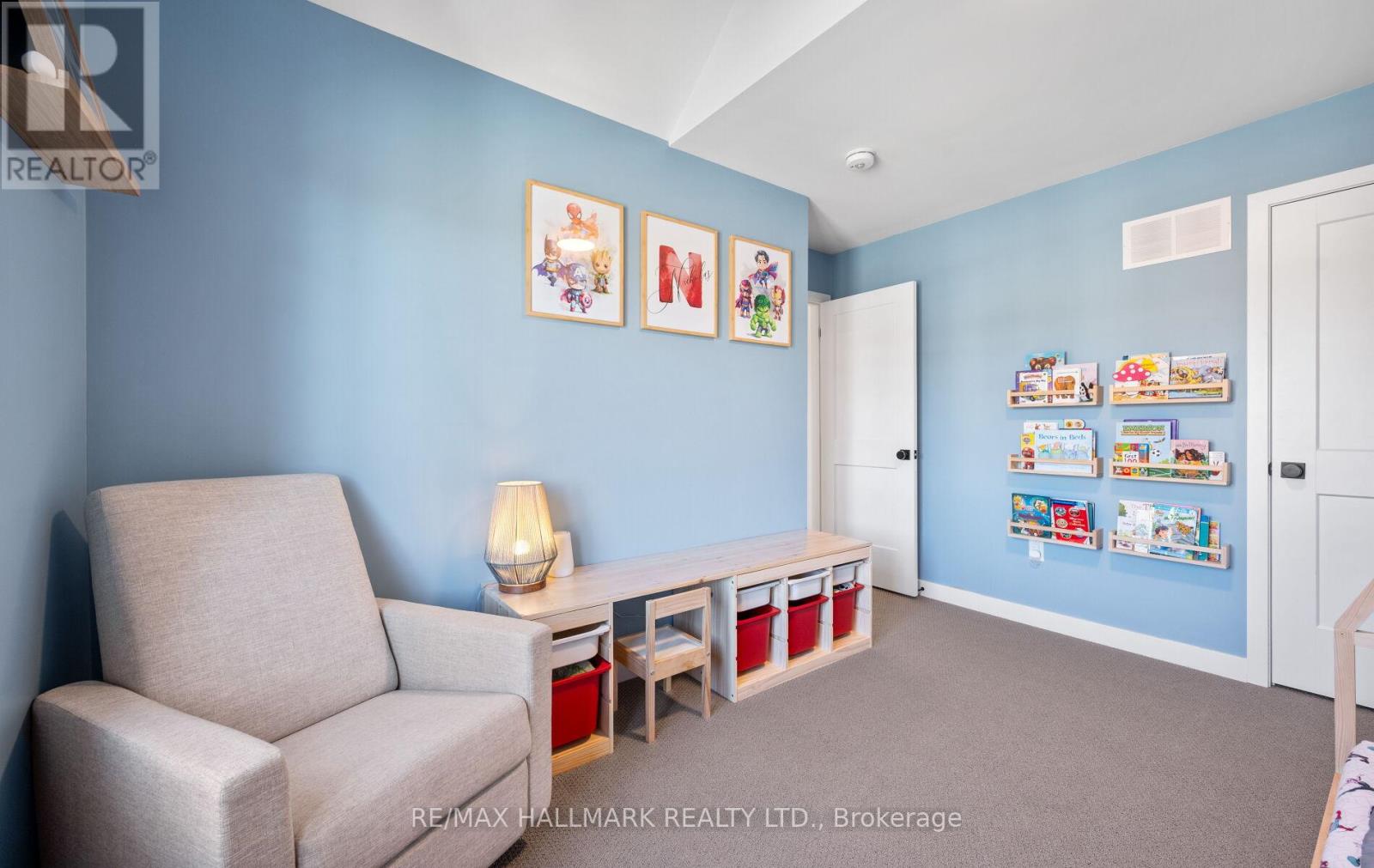 155 STEVENSON CRESCENT — photo 30