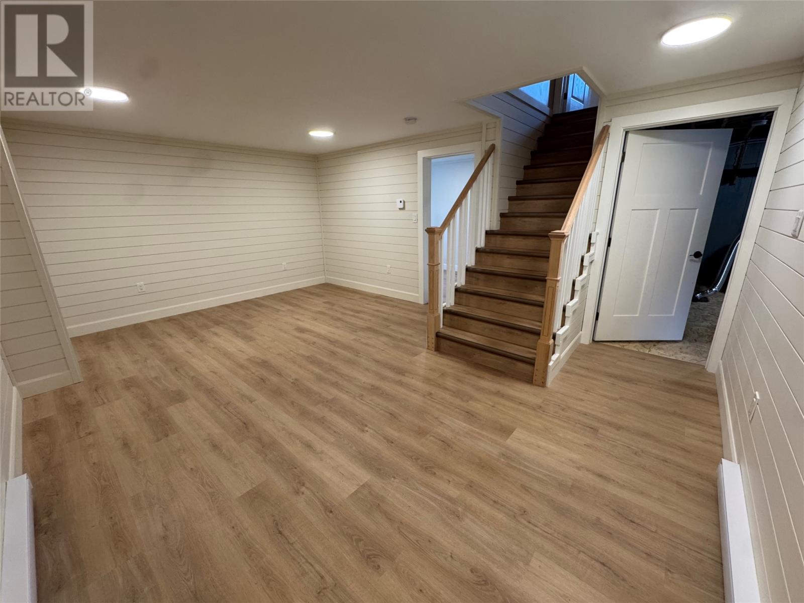 6 BRIGUS HEIGHTS - 25