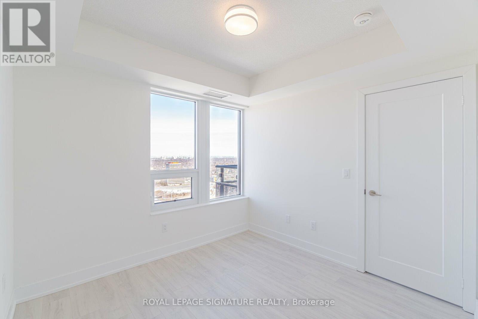 #2705 10 EVA ROAD - 21