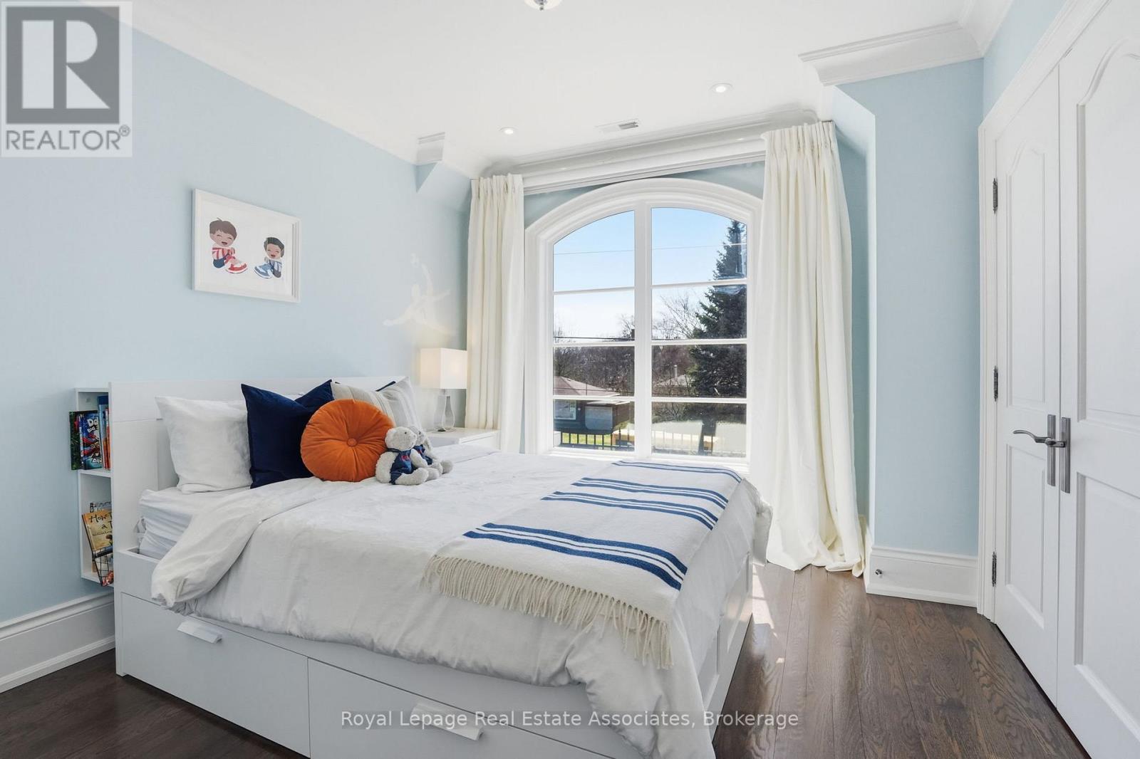 1395 TROTWOOD AVENUE - 32
