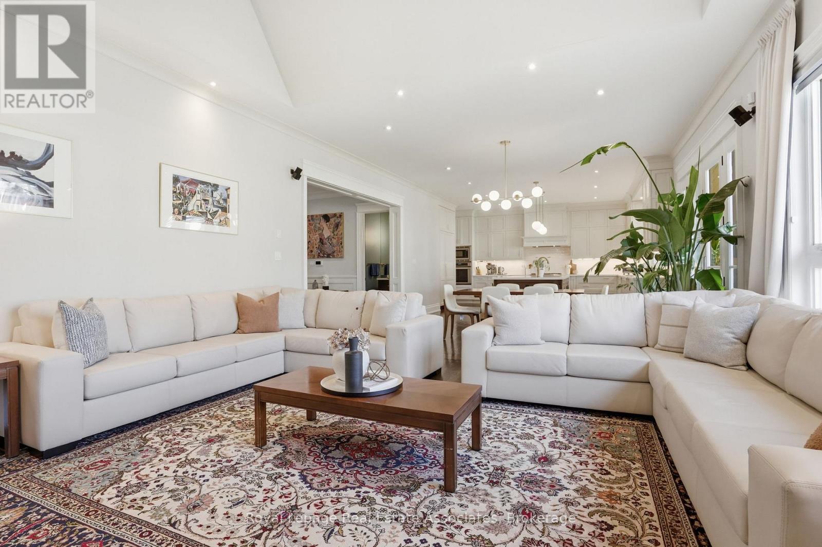 1395 TROTWOOD AVENUE - 7