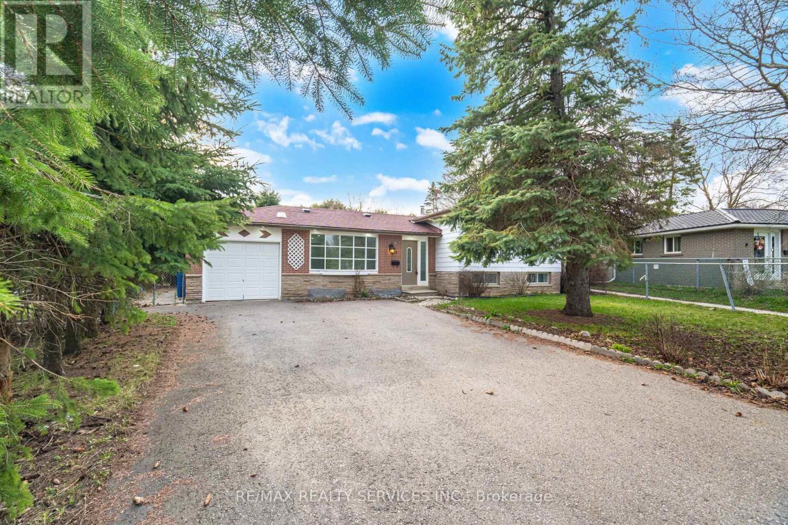 15 LAWRENCE AVENUE, Orangeville, Ontario, L9W1S5 — Photo 3