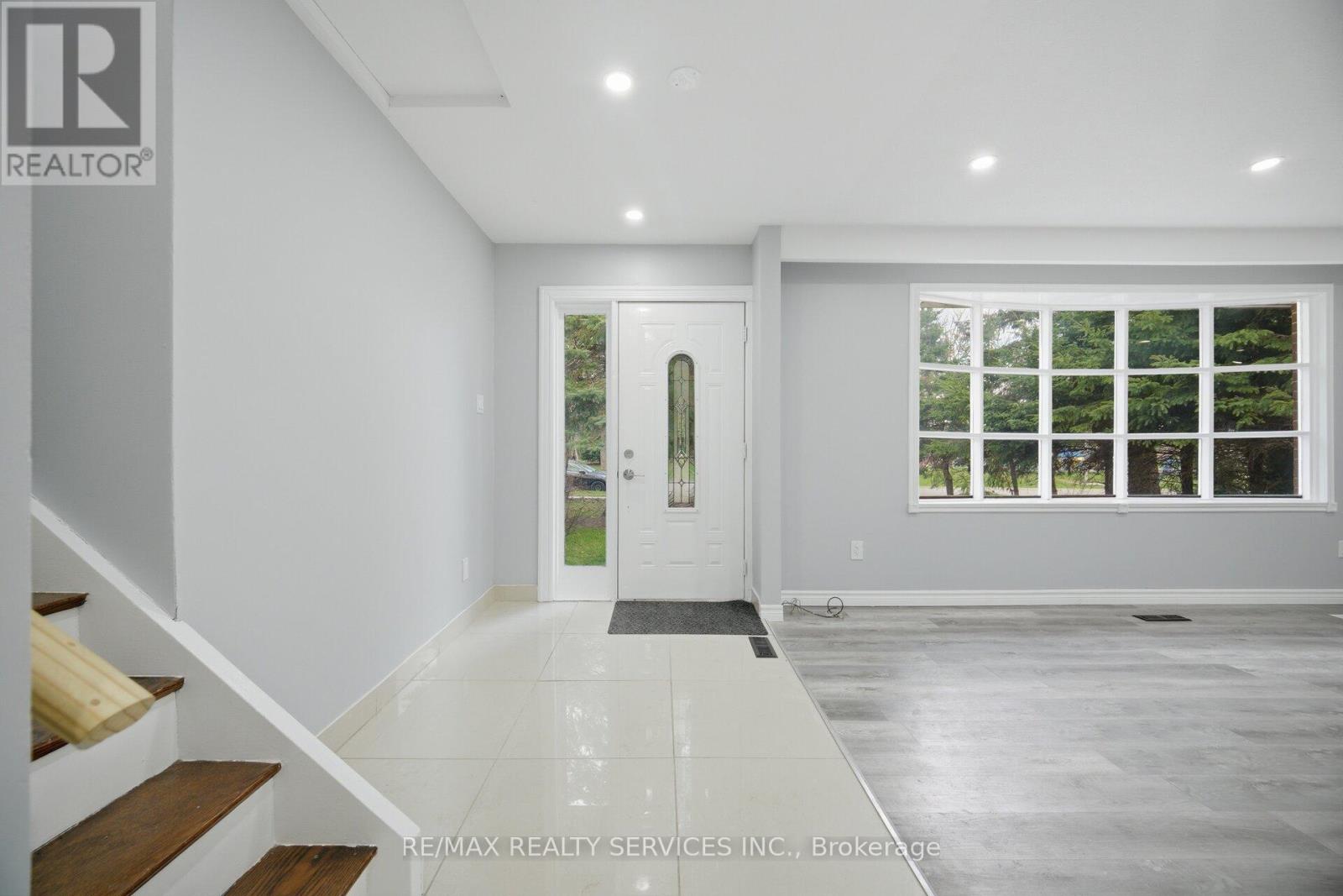 15 LAWRENCE AVENUE, Orangeville, Ontario, L9W1S5 — Photo 7
