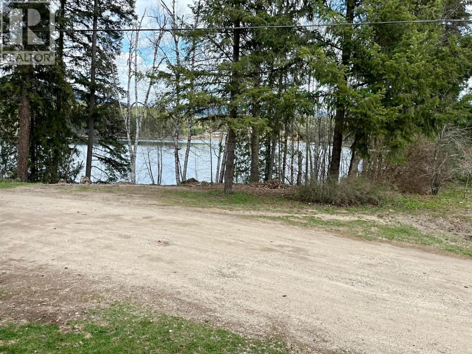 #4 361 Ridge Drive - 18