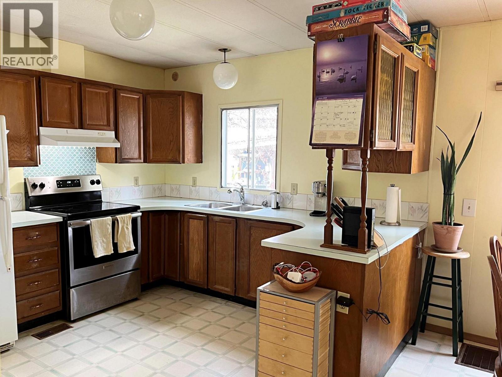 #4 361 Ridge Drive - 7