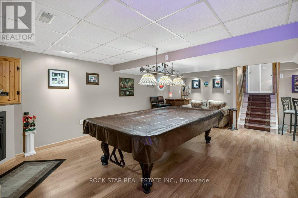 35 HEPBURN CRESCENT — photo 29