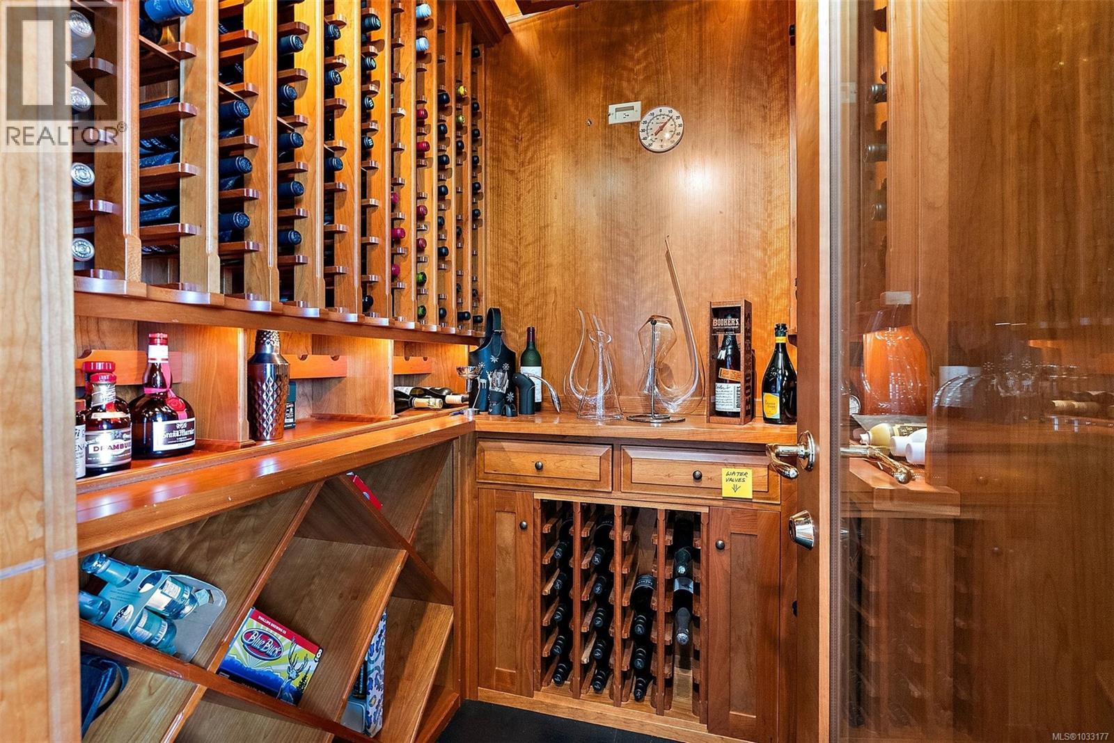 #807 21 Dallas Rd - 24