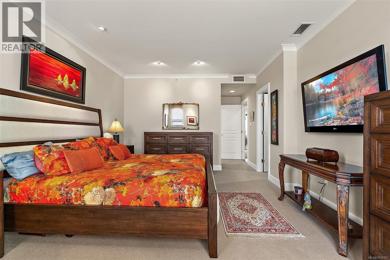 #807 21 Dallas Rd - 27