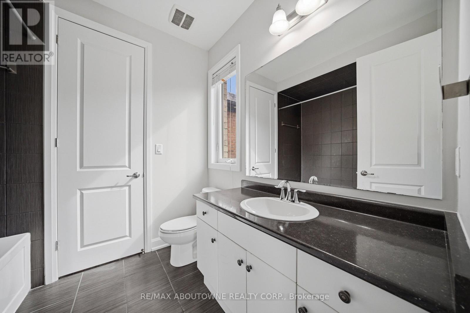 224 CHERRYHURST ROAD, Oakville (GO Glenorchy), Ontario, L6M0Z7 — Photo 36